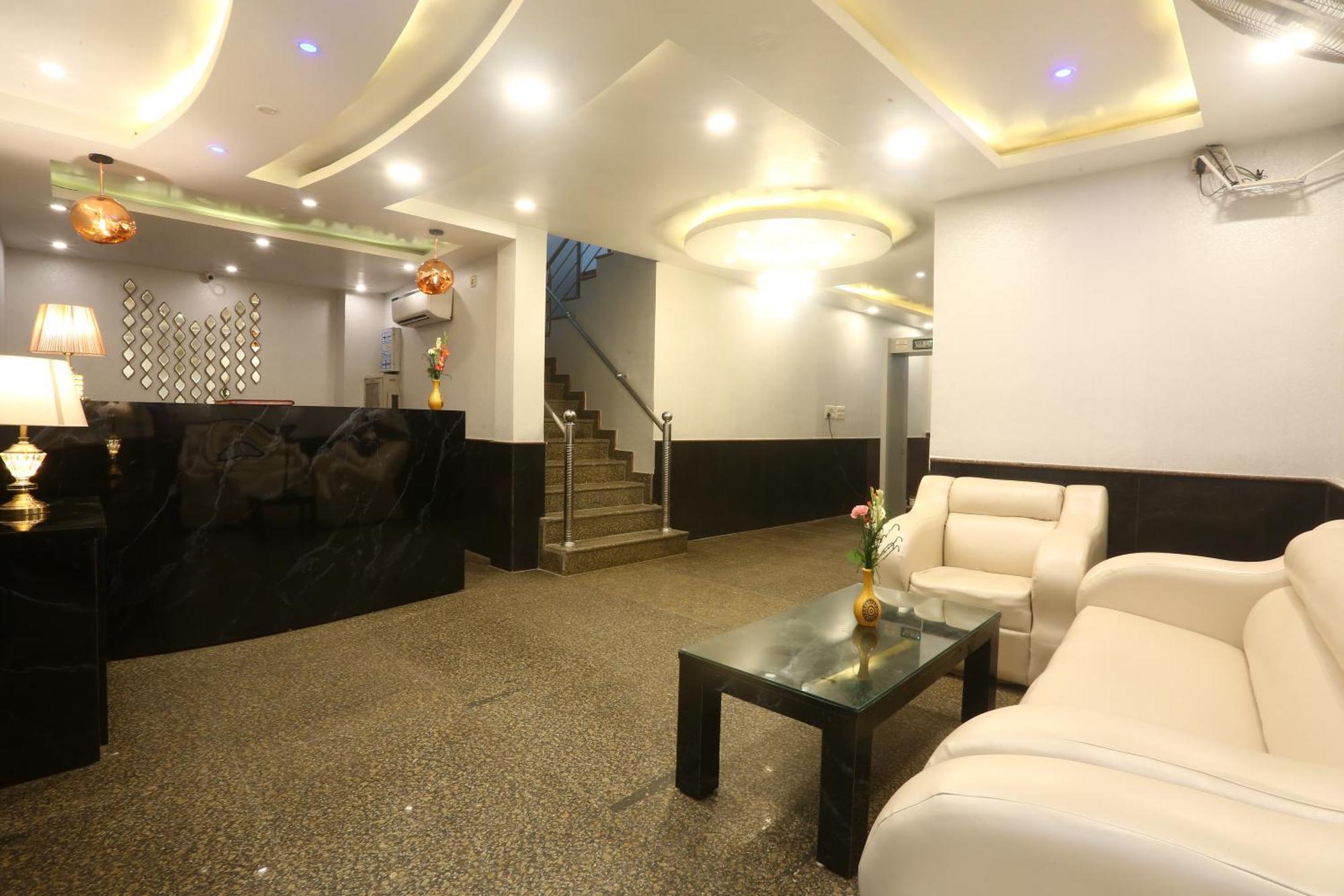 Hotel Earth Delhi  Extérieur photo